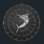 Chrom-Art-Speerfisch auf Kohlenstoff-Faser Dartscheibe<br><div class="desc">Ein silbernes Chrom wie Speerfischfische applique Entwurf auf einem Kohlenstofffaserart-Hintergrunddekor. Ein anzügliches modernes Seegeschenk. Ist hier eine Auswahl der feinen kundenspezifischen lässigen gestickten Baseballmützen; in einer Seeart können Sie leicht personifizieren, um sie so einzigartig zu machen, wie Sie sind. Verwenden Sie die Verbindung "fragen dieses Designers", um mit uns mit...</div>