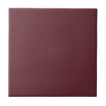 Chroma Textura - Keramik Wein Fliese<br><div class="desc">Chroma Textura ist ein sich wiederholendes Texturmuster, das als Basis für viele meiner Kunstwerke und Muster dient. Pair dieses einfache Motiv mit meinen anderen Werken der gleichen Farbe, um einen Raum oder Schrank farbig zu koordinieren, ohne ihn mit Mustern zu überwältigen. Dieses Design ergänzt das moderne und minimalistische Dekor. Diese...</div>