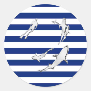 Chrome like Diver and Sharks on Nautical Stripes Runder Aufkleber