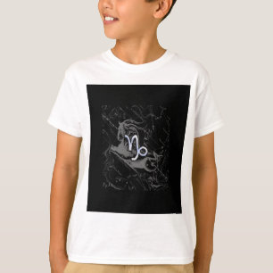 Chrome Style Capricorn Zodiac-Zeichen auf Hevelius T-Shirt