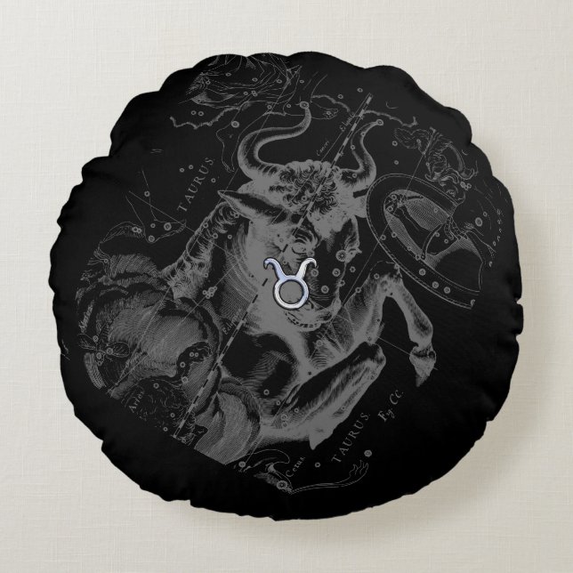 Chrome wie Taurus Zodiac-Zeichen auf Hevelius Rundes Kissen (Vorderseite)