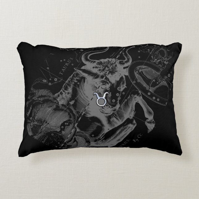 Chrome wie Taurus Zodiac-Zeichen auf Hevelius Zierkissen (Vorderseite)