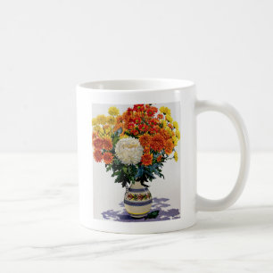 Chrysanthemen in einem gemusterten Krug 2005 Kaffeetasse