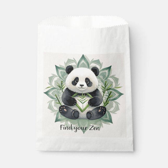 Chubby Panda sitzend in Lotus Pose Zen Geschenktütchen (Vorderseite)