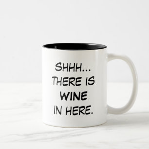Chut... il y a du vin ici Mug