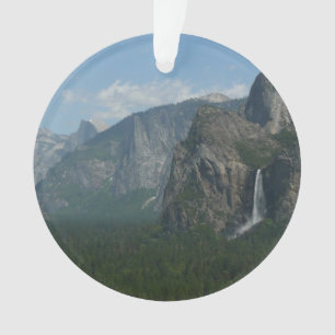 Chute de Bridalveil et Half Dome à Yosemite