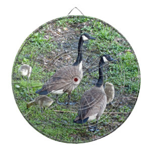 Cible De Fléchettes Famille canadienne d'oies