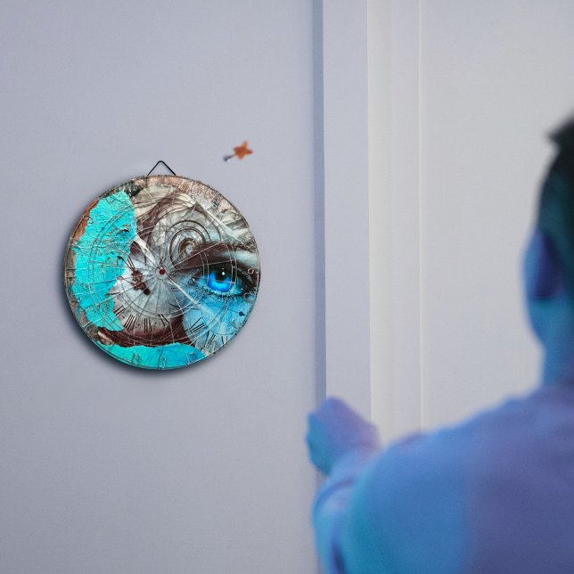 Cible de flechettes OEil bleu (Your opponents will be mesmerized by the beautiful blue eye ad will miss the mark!)