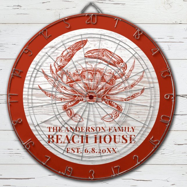 Cible De Fléchettes Plage de crabe côtier Maison de bois rustique Nom  (A rustic beach house dart board decorated with a red crab, and your name and established date)