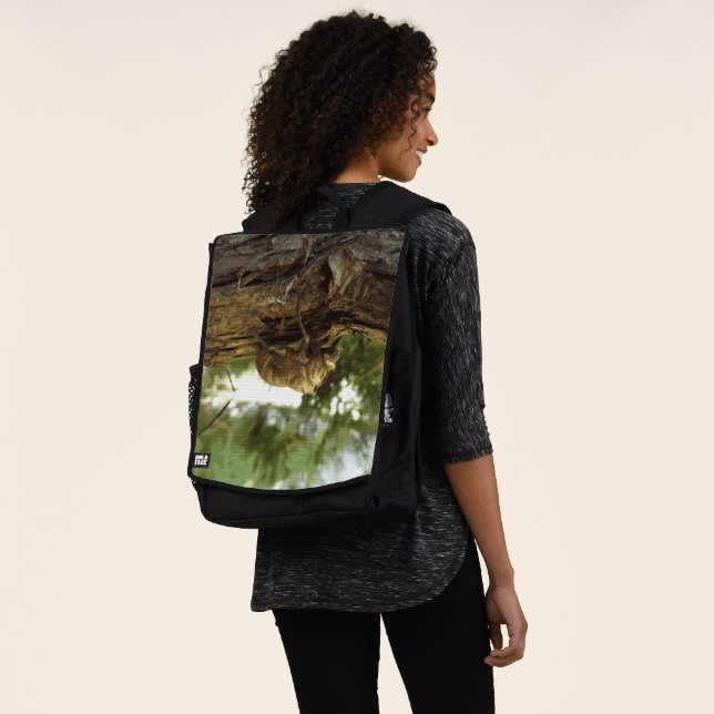 Cicada Muschel. Es war in Eile. Rucksack (Ausgewaschen)