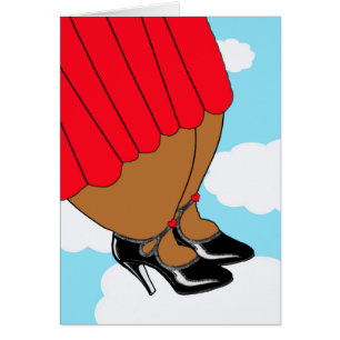 Ciel haut sur votre femme d'amour en rouge pompes