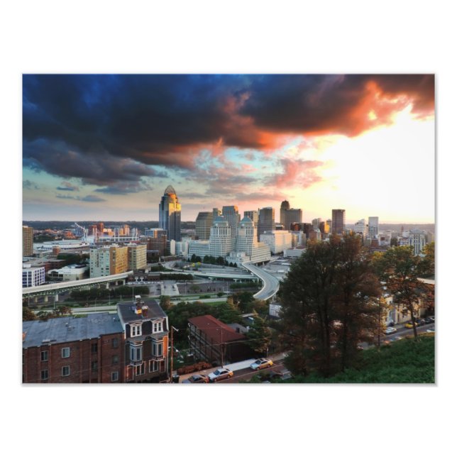 Cincinnati Skyline bei Sonnenuntergang Fotodruck (Vorne)