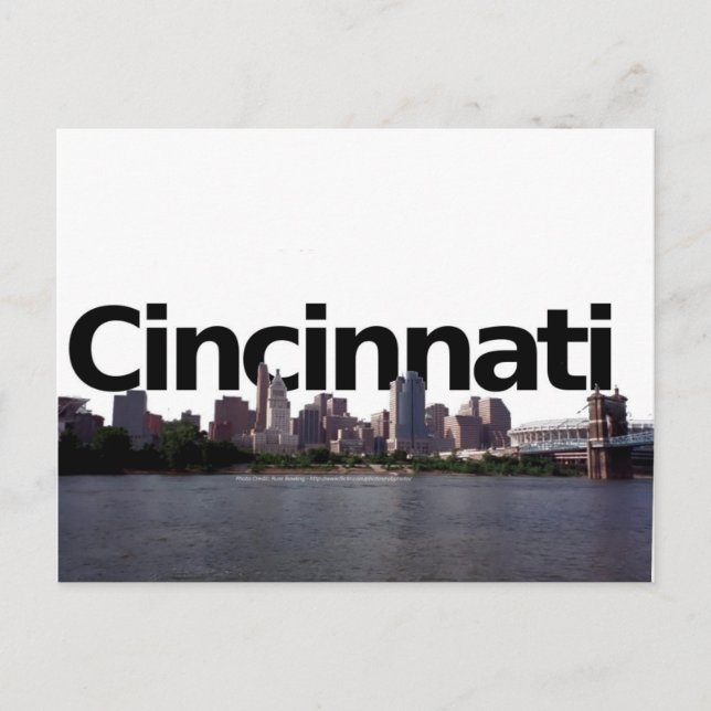 Cincinnati Skyline mit Cincinnati im Himmel oben Postkarte (Vorderseite)