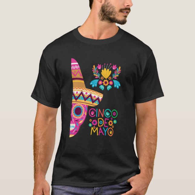 Cinco De Mayo Burritos Mexico Tacos and Avocado  2 T-Shirt (Vorderseite)