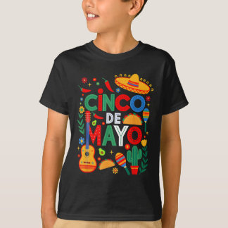 Cinco De Mayo Fiesta Mexican Family Matching Men W T-Shirt