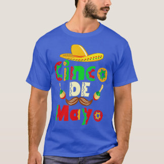 Cinco De Mayo Fiesta Überrascha Camisa 5 De Mayo V T-Shirt
