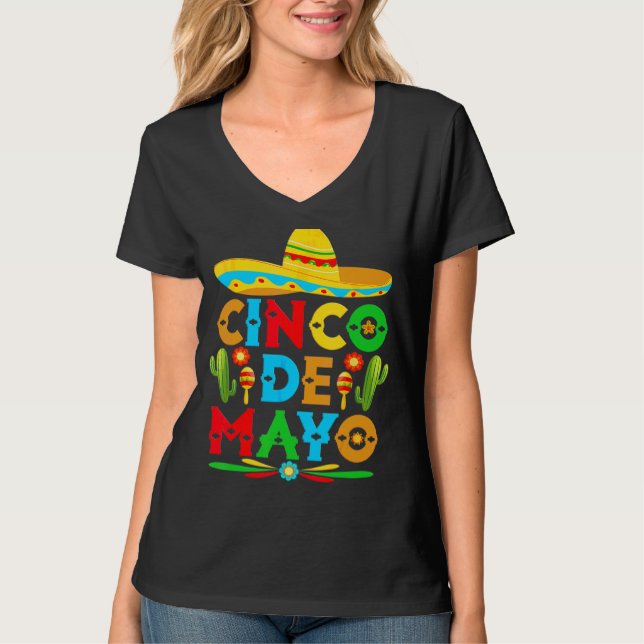 Cinco De Mayo Fiesta Überrascha Camisa 5 De Mayo V T-Shirt (Vorderseite)