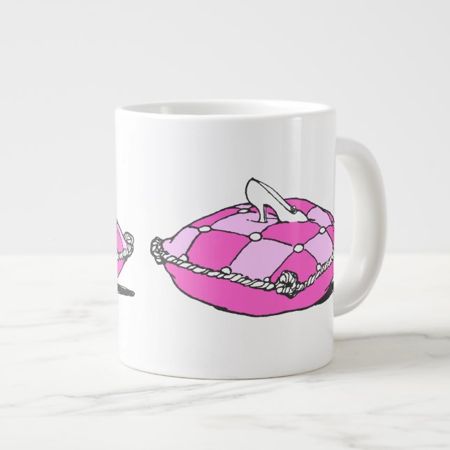 Cinderella Slipper auf rosa Kissen Jumbo-Tasse (Vorderseite Rechts)
