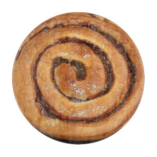 Cinnamon Snail Pastry Schneidebrett
