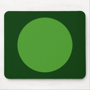Circle - Avocado Green und Dk Green Mousepad