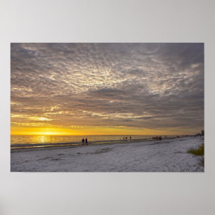 Cirrocumulus-Wolken bei Sonnenuntergang am Fort My Poster