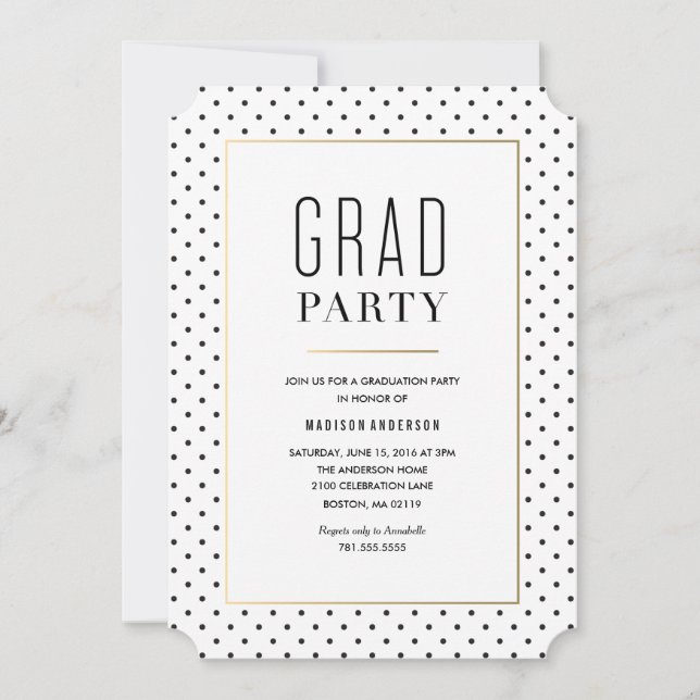 City Chic Graduation Invitation (Devant)