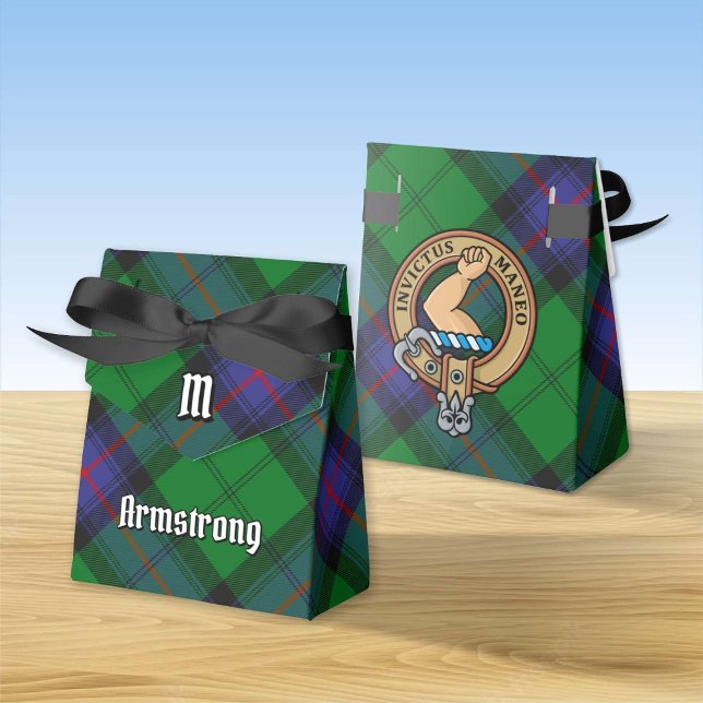 Clan Armstrong Wappen über Tartan Gevor Box Geschenkschachtel (Von Creator hochgeladen)