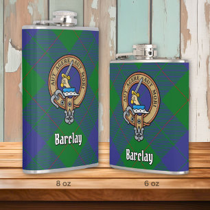 Clan Barclay-Wappen über Tartan Flachmann