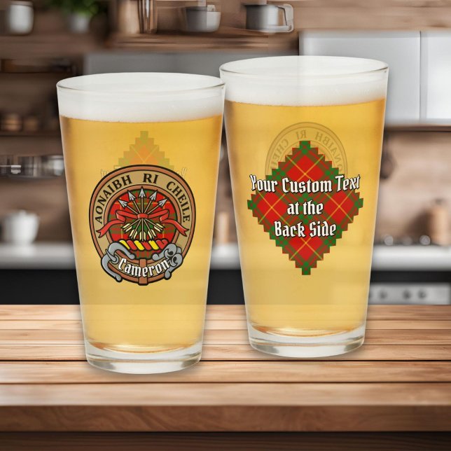 Clan Cameron Wappen über Tartan Glas (Von Creator hochgeladen)