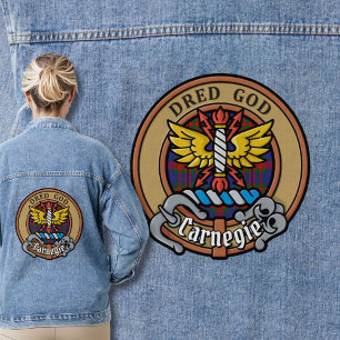 Clan Carnegie Wappen über Tartan Jeansjacke