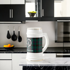 Clan Davidson Wappen Abzeichen und Tartan Bierglas