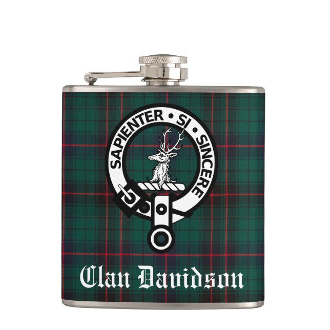 Clan Davidson Wappen Abzeichen und Tartan Flachmann (Vorderseite)