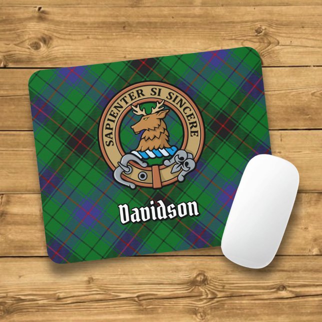 Clan Davidson Wappen über Tartan Mousepad (Von Creator hochgeladen)