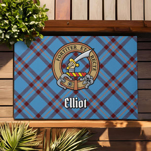 Clan Elliot Wappen über antikes Tartan Fußmatte