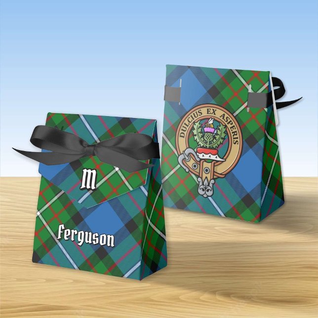 Clan Ferguson Wappen über Tartan Favor Box Geschenkschachtel (Von Creator hochgeladen)