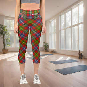 Clan Forrester Wappen über Tartan Capri Leggings
