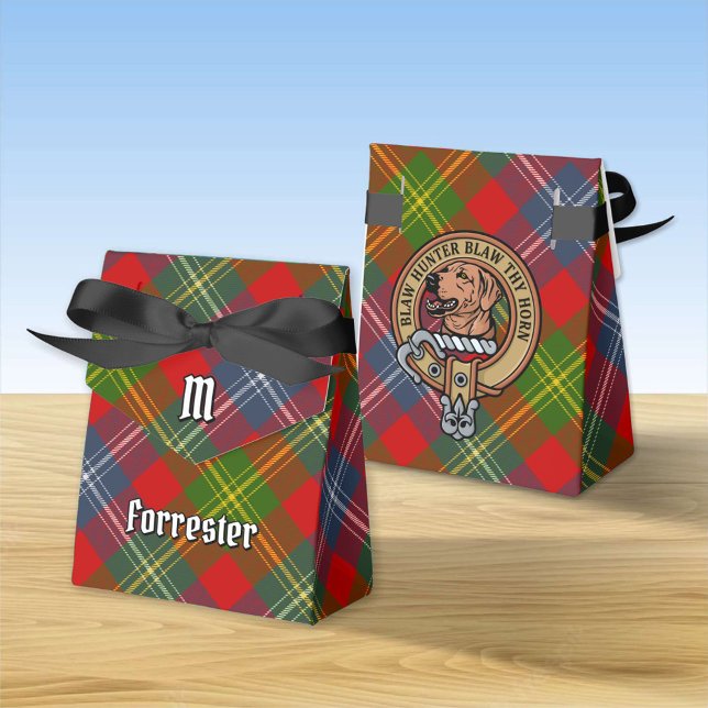 Clan Forrester Wappen über Tartan Geschenkschachtel (Von Creator hochgeladen)