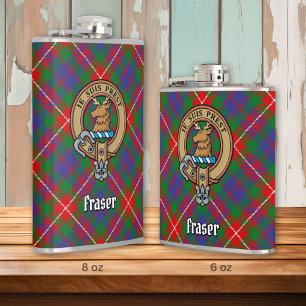 Clan Fraser of Lovat Wappen über Tartan Flachmann