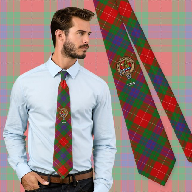 Clan Fraser Wappen über Tartan Krawatte (Von Creator hochgeladen)