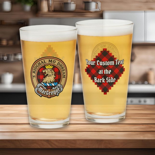 Clan Gregor Wappen über Rob Roy Tartan Glas (Von Creator hochgeladen)