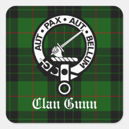 Clan Gunn Wappen Abzeichen und Tartan Quadratischer Aufkleber