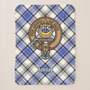 Clan Hannay Wappen über Tartan Sherpadecke