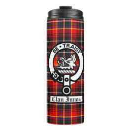 Clan Innes Wappen Abzeichen und Tartan Thermosbecher