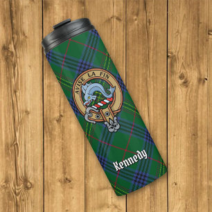 Clan Kennedy Wappen über Tartan Thermosbecher
