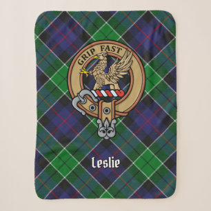 Clan Leslie Wappen über Jagd Tartan Sherpadecke