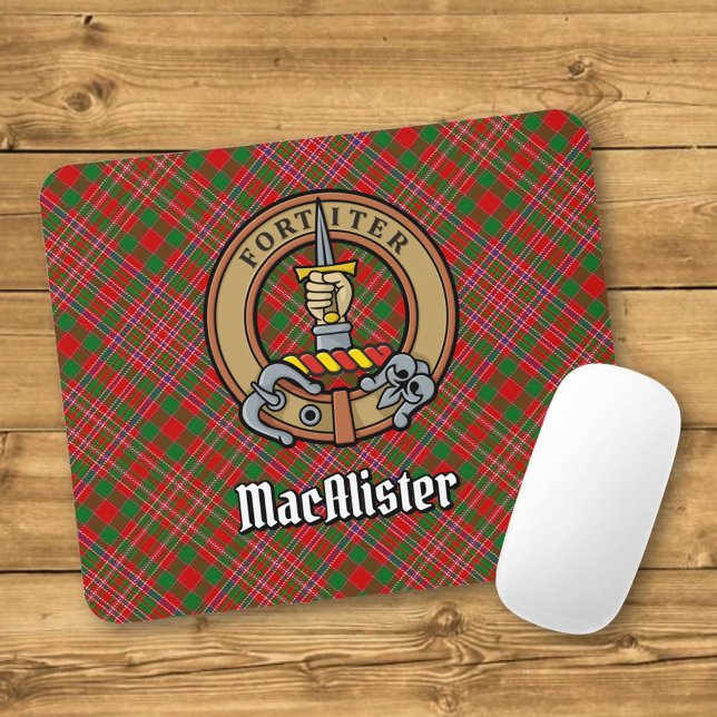 Clan MacAlister Wappen über Tartan Mousepad (Von Creator hochgeladen)