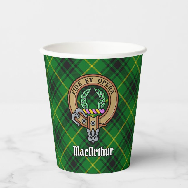 Clan MacArthur Wappen über Tartan Pappbecher (Vorderseite)