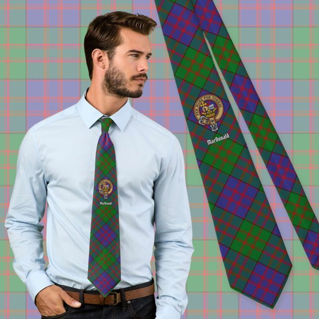 Clan MacDonald Wappen über Tartan Krawatte (Von Creator hochgeladen)