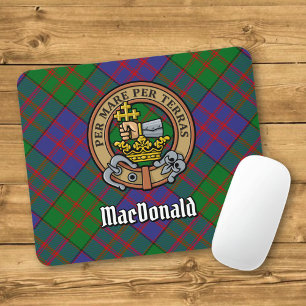 Clan MacDonald Wappen über Tartan Mousepad