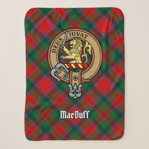 Clan MacDuff Wappen über Tartan Sherpadecke